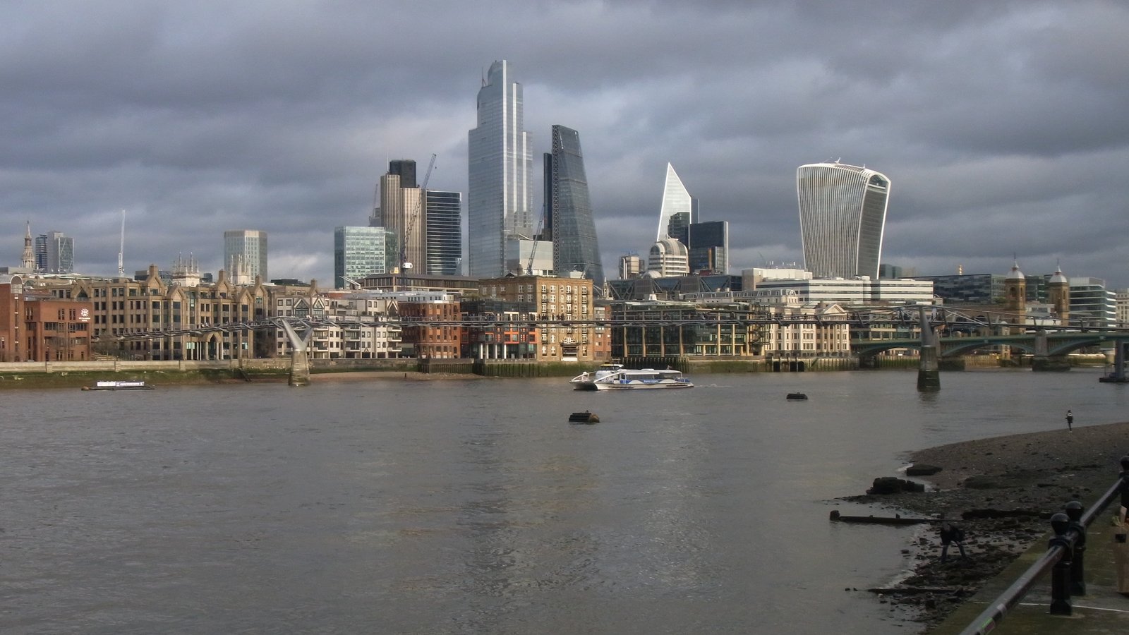 City of London skyline with Walkie-Talkie and Cheesegrater